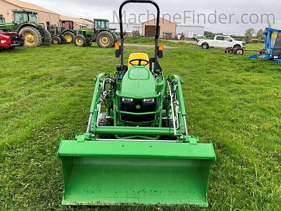 Image of John Deere 1023E equipment image 3