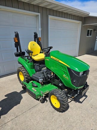 2023 John Deere 1023E Equipment Image0