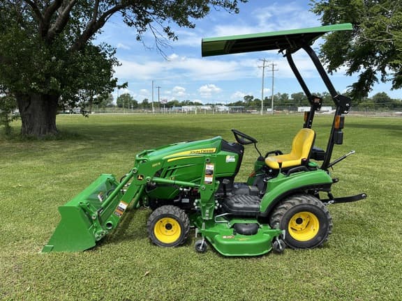 Image of John Deere 1023E equipment image 1