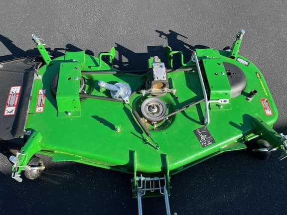 Image of John Deere 1025R equipment image 4