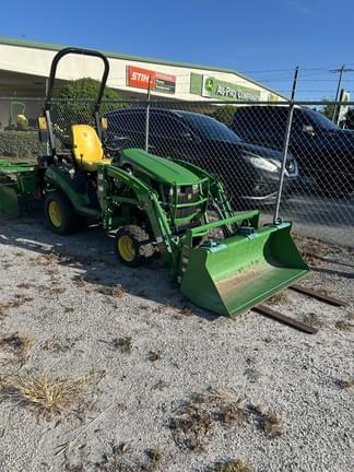 Image of John Deere 1025R equipment image 1