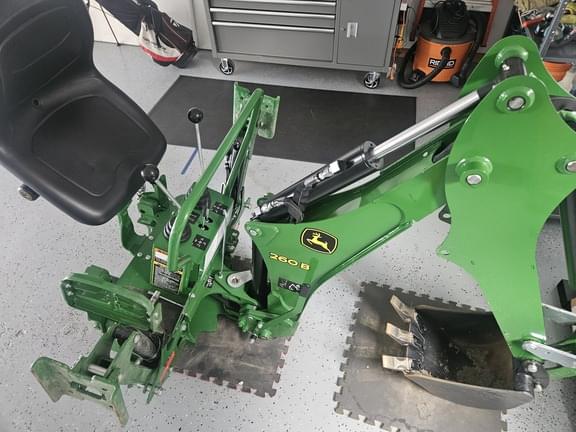 Image of John Deere 1025R Image 1