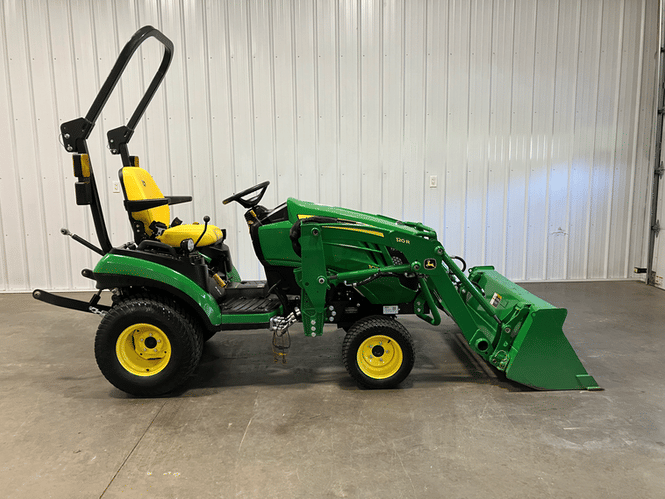 Image of John Deere 1025R Primary Image