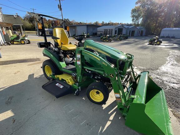 Image of John Deere 1025R equipment image 1