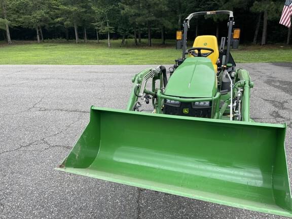 Image of John Deere 1025R equipment image 2