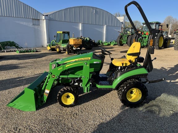 Main image John Deere 1025R