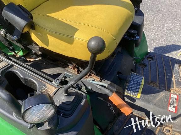 Image of John Deere 1025R equipment image 4