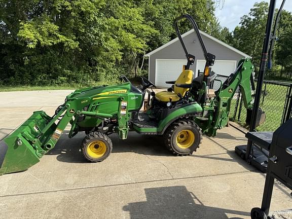 Image of John Deere 1025R equipment image 2