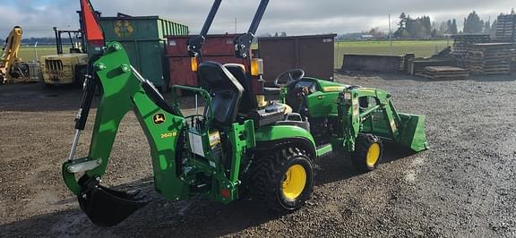 Image of John Deere 1025R equipment image 3