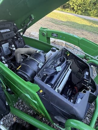 Image of John Deere 1025R equipment image 1