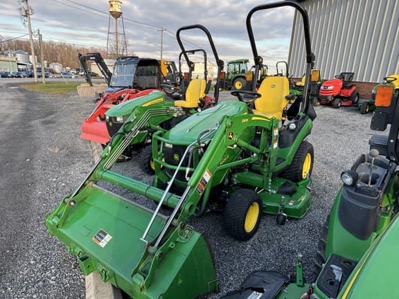 Image of John Deere 1025R Image 1