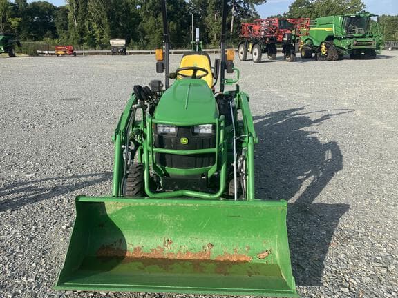 Image of John Deere 1025R equipment image 1