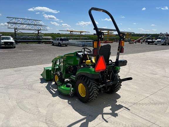 Image of John Deere 1025R equipment image 3