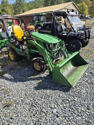 2023 John Deere 1025R Image
