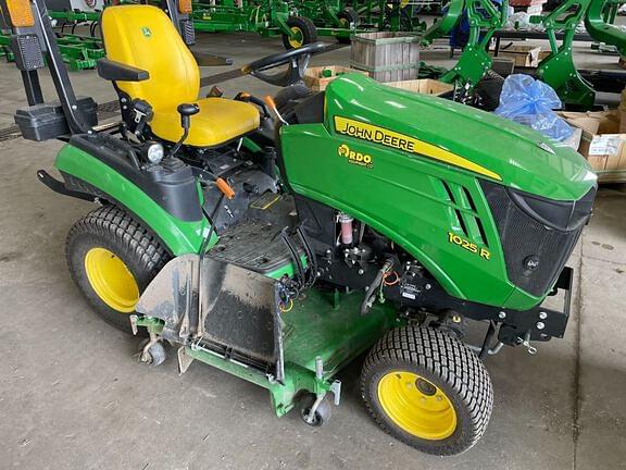 Image of John Deere 1025R equipment image 4