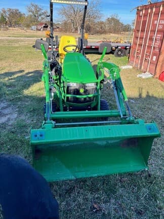Image of John Deere 1025R equipment image 2