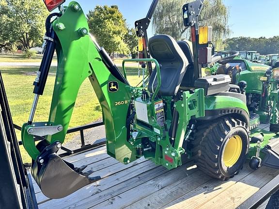 Image of John Deere 1025R equipment image 3