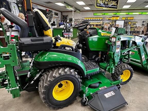Image of John Deere 1025R equipment image 4