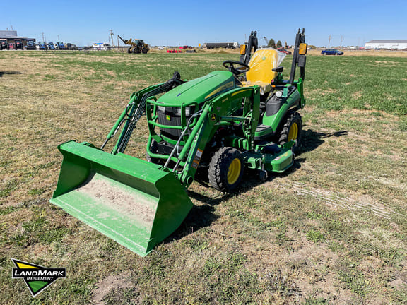 2023 John Deere 1025R Equipment Image0