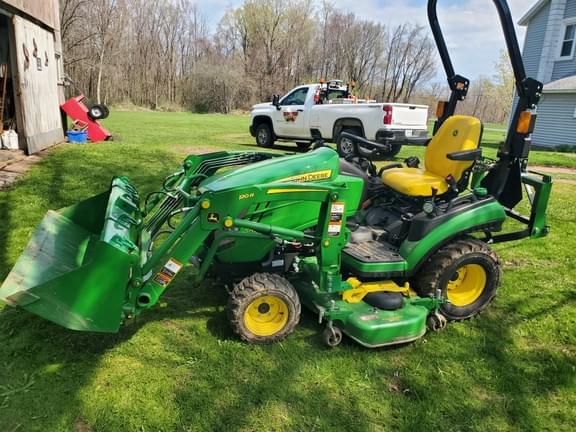 Image of John Deere 1025R Primary image