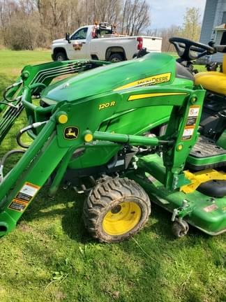 Image of John Deere 1025R equipment image 1