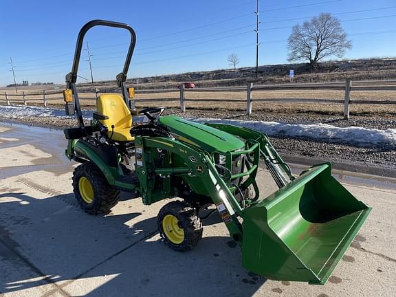 Image of John Deere 1025R equipment image 1