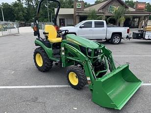 Main image John Deere 2025R 4