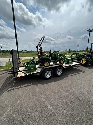 Image of John Deere 1025R equipment image 3