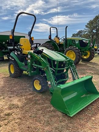 Image of John Deere 1025R equipment image 2