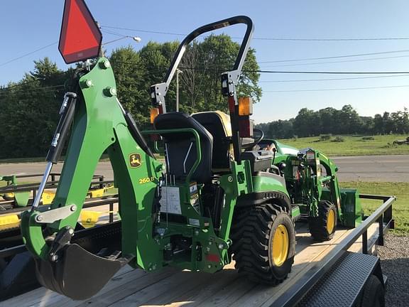 Image of John Deere 1025R equipment image 2