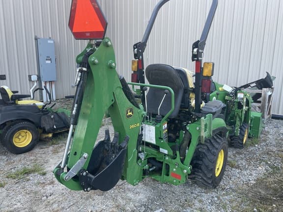 Image of John Deere 1025R equipment image 3