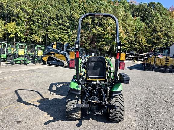 Image of John Deere 1025R equipment image 3