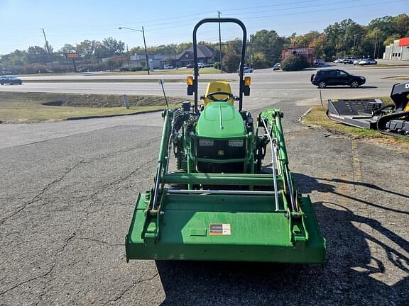 Image of John Deere 1025R equipment image 2