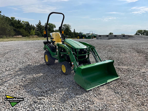 Image of John Deere 1025R equipment image 2