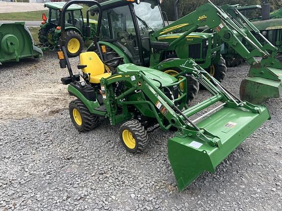 Image of John Deere 1025R equipment image 1