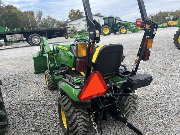 Image of John Deere 1025R equipment image 3