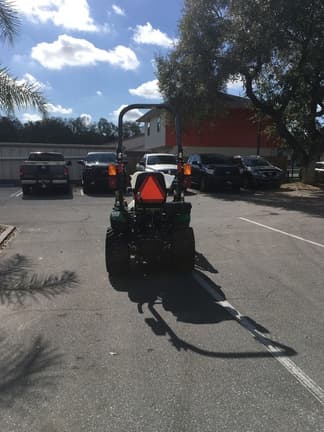 Image of John Deere 1025R equipment image 3