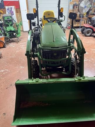 Image of John Deere 1025R equipment image 2