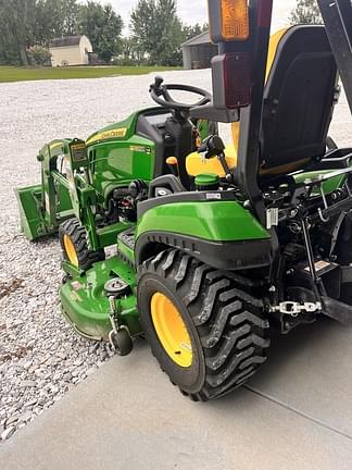 Image of John Deere 1025R equipment image 2