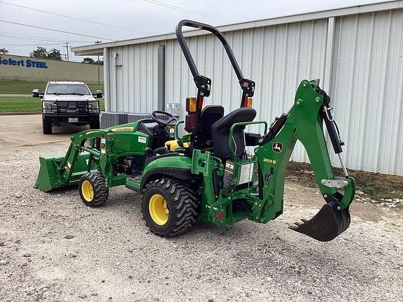 Image of John Deere 1025R equipment image 2