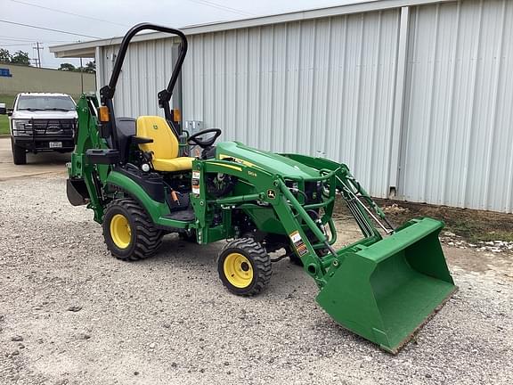 Image of John Deere 1025R equipment image 4