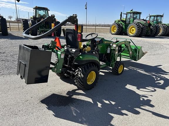 Image of John Deere 1025R equipment image 4