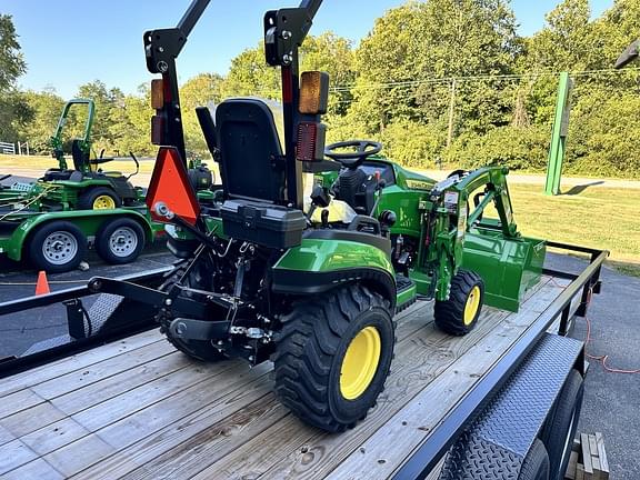 Image of John Deere 1025R equipment image 1