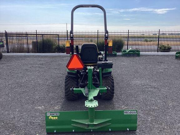 Image of John Deere 1025R equipment image 3