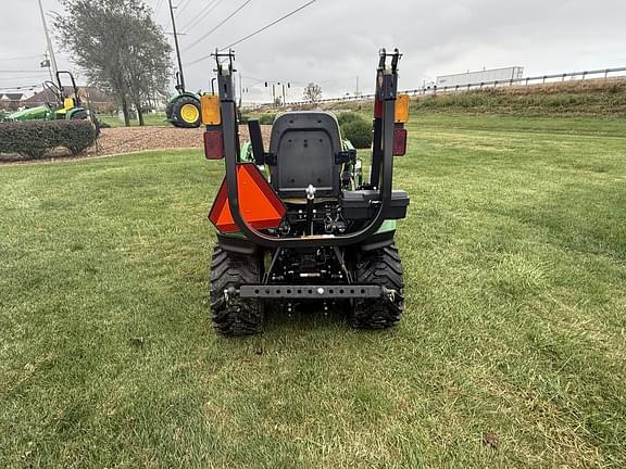 Image of John Deere 1025R equipment image 2