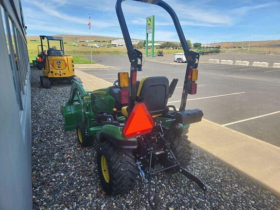 Image of John Deere 1025R equipment image 2