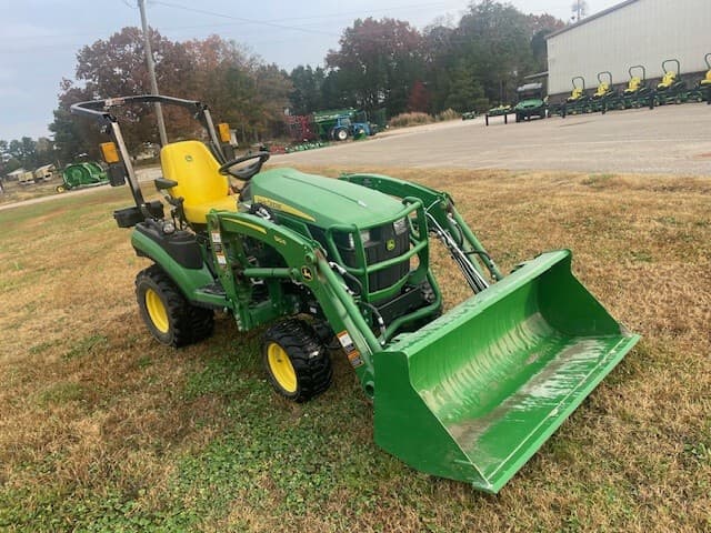 Image of John Deere 1025R Image 1
