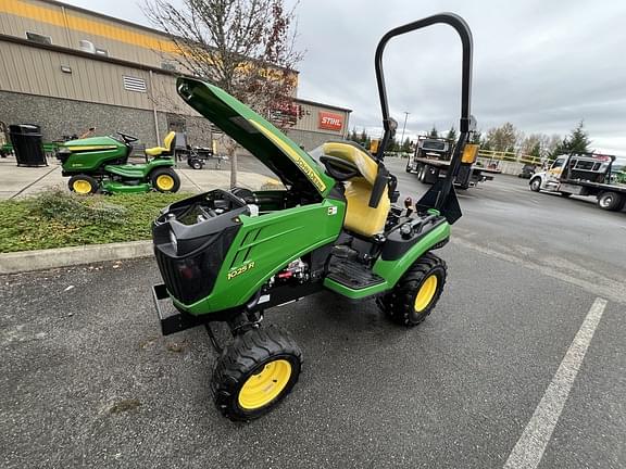 Image of John Deere 1025R equipment image 1