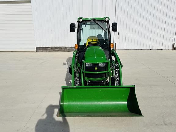 Image of John Deere 1025R equipment image 4