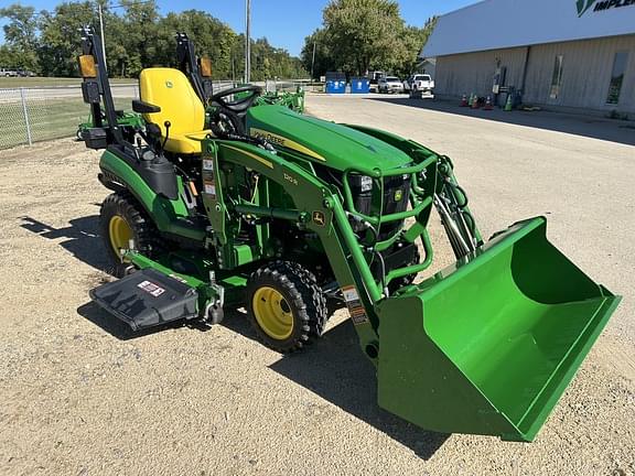 Image of John Deere 1025R equipment image 1